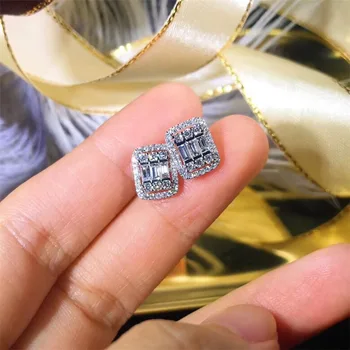 رائعة 925 أقراط فضة المجوهرات ذات جودة عالية جديدة الرجعية بسيطة الماس الكامل الزركون متر سوبر فتاة بريق أقراط
