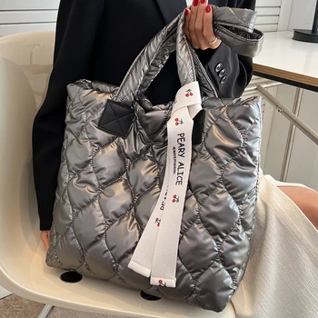 2022 مصمم موضوع المرأة أعلى مقبض حقيبة مبطن أسفل النسيج حقائب الكتف الشتاء كبير Capcaity الإناث المتسوق حقيبة يد العلامة التجارية